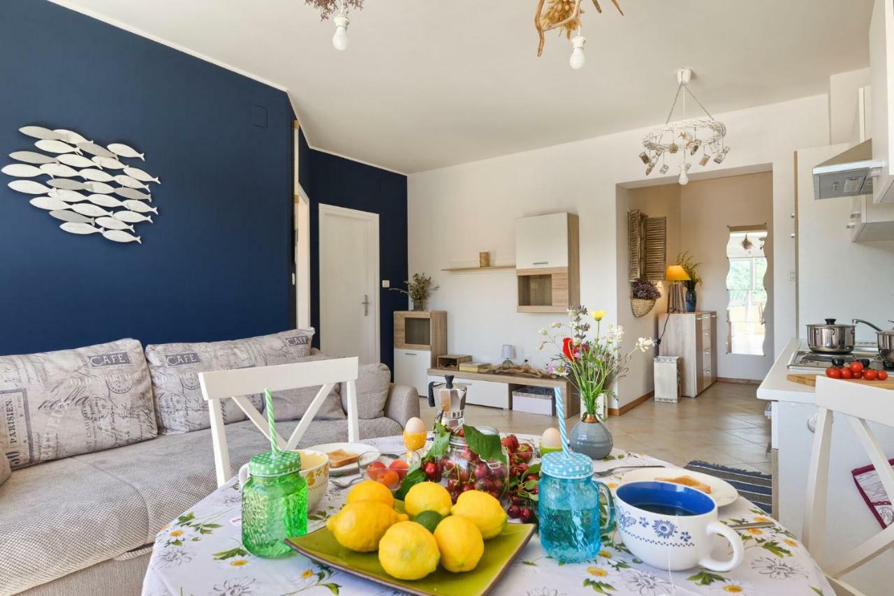 Duboko Plavo Apartment Krnica Luaran gambar