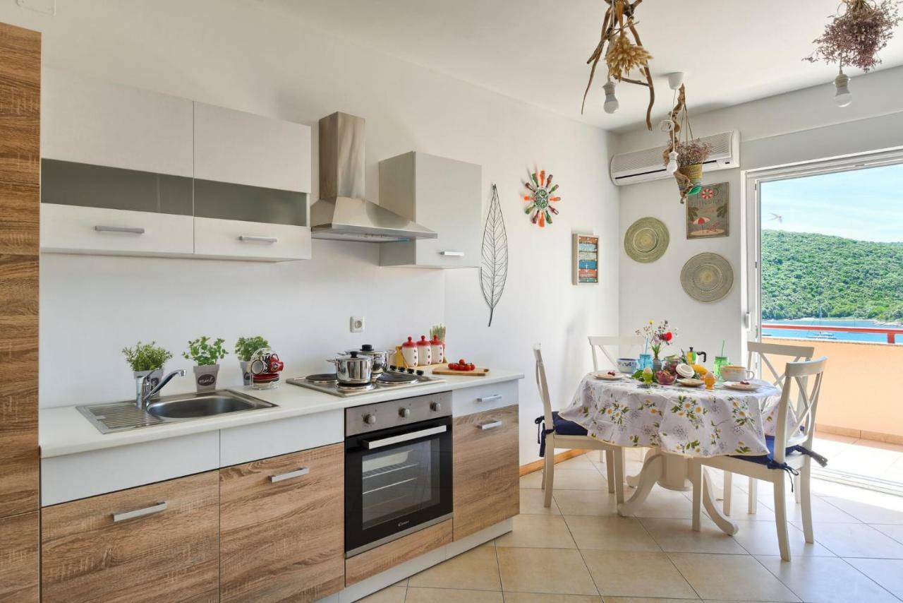 Duboko Plavo Apartment Krnica Luaran gambar
